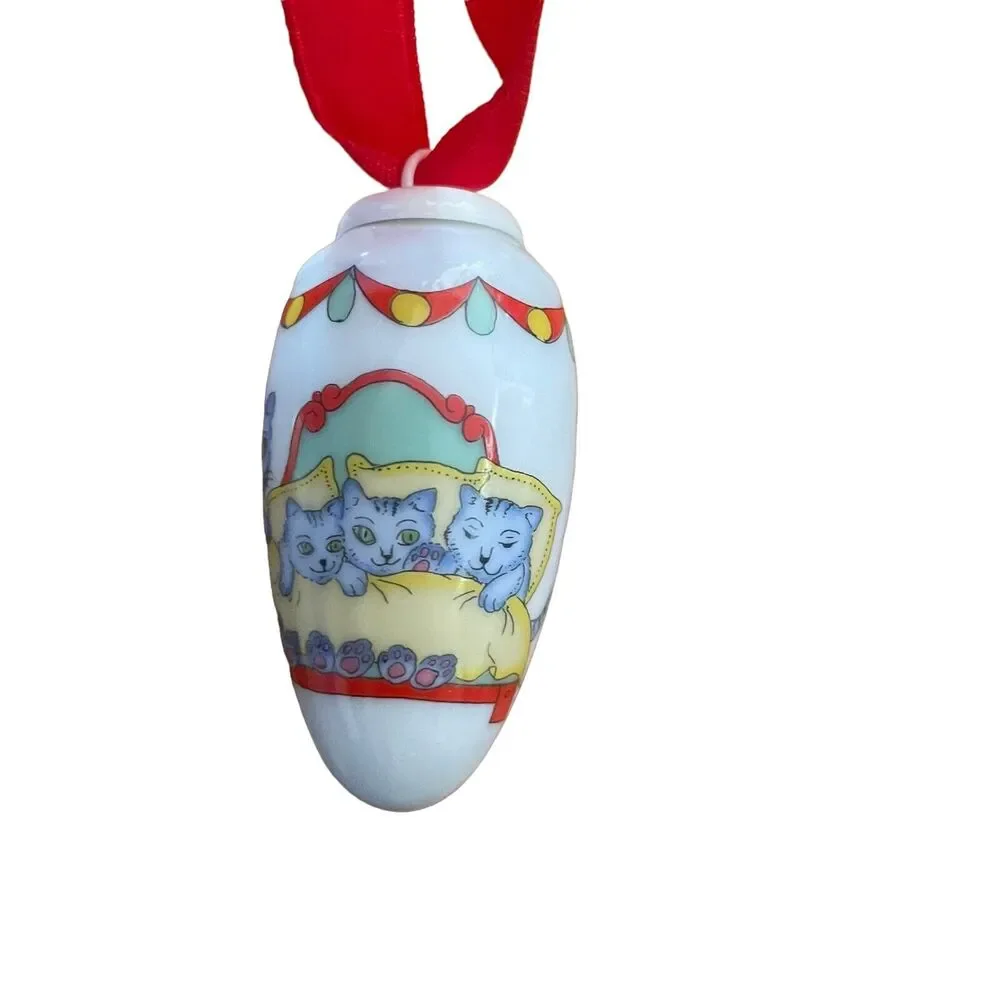 Weihnachts Zapfen Ornament Christmas Pine Cone Ole Winter Porcelain Cat Motif